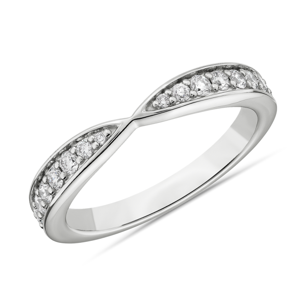 Contemporary Tapered Wedding Ring in Platinum (1/3 ct. tw.)