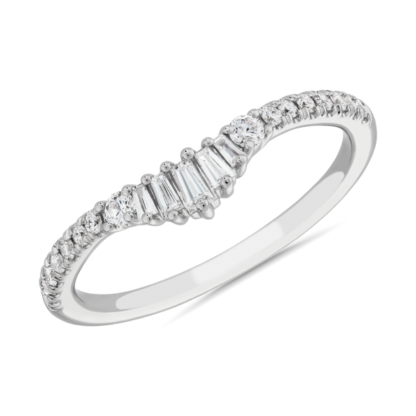 Petite Curved Baguette and Pave Diamond Wedding Band in 14k White Gold (1/4 ct. tw.)